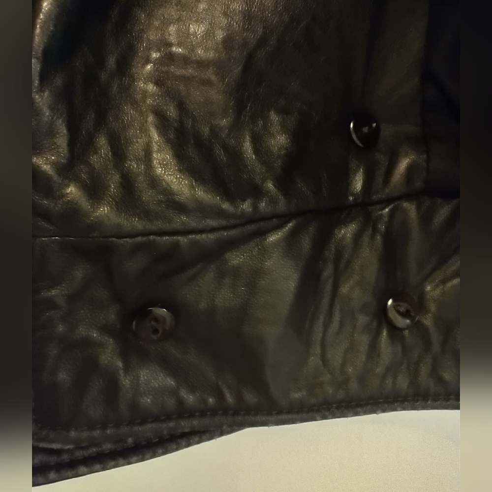 Vintage Designer Leather jacket - Picture 7 of 15